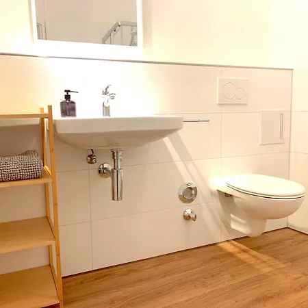 Apartment In Koeln / Cologne Mit Allem Drum Und Dran Exterior foto