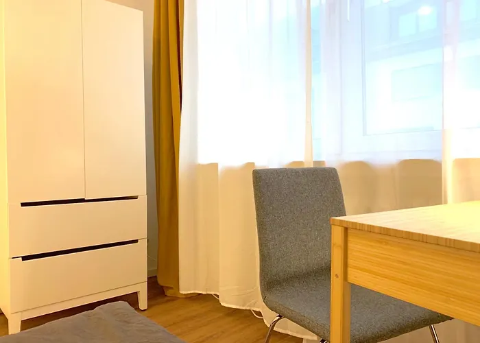 Apartment In Koeln / Cologne Mit Allem Drum Und Dran